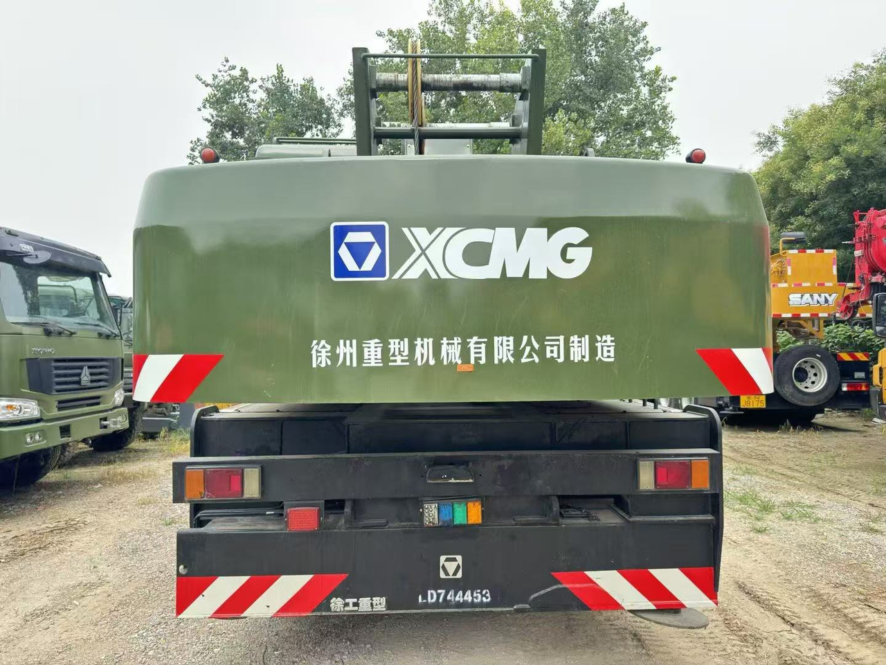 XCMG QY16KJ - Камион с кран: снимка 3 XCMG QY16KJ - Камион с кран: снимка 3