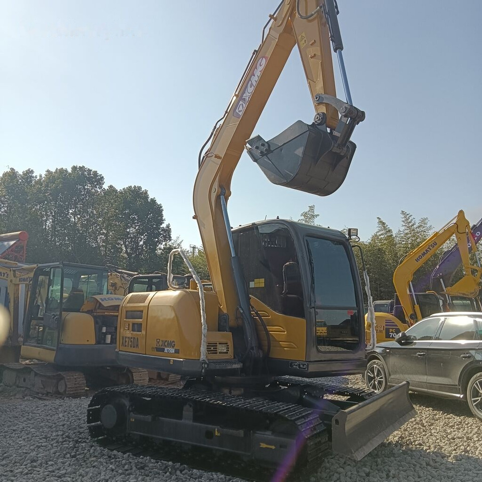 XCMG XE75DA - Мини багер: снимка 4 XCMG XE75DA - Мини багер: снимка 4