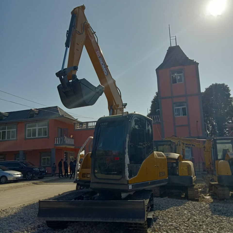 XCMG XE75DA - Мини багер: снимка 3 XCMG XE75DA - Мини багер: снимка 3