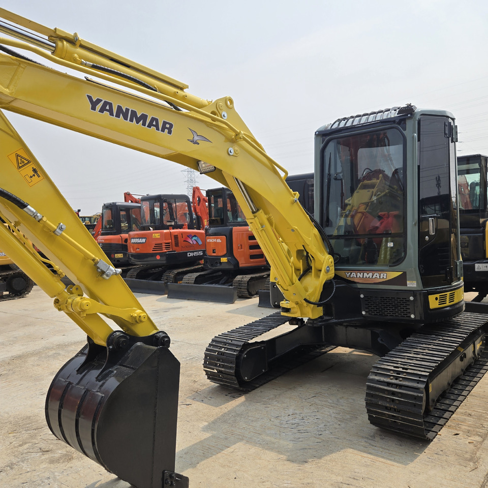 Yanmar Vio55 - Мини багер: снимка 4 Yanmar Vio55 - Мини багер: снимка 4
