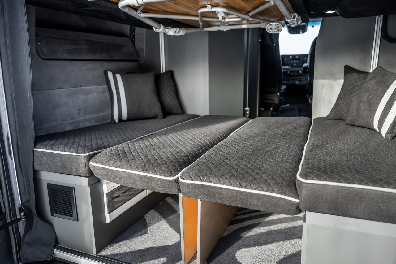 Mercedes-Benz Sprinter - Кемпер ван: снимка 5 Mercedes-Benz Sprinter - Кемпер ван: снимка 5