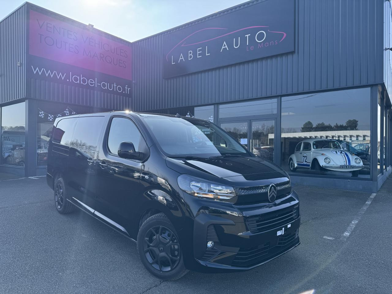 CITROEN Jumpy M 2.0 BlueHDi - 180 S&S - BV EAT8  III FOURGON . PHASE 2 - Товарен бус: снимка 1 CITROEN Jumpy M 2.0 BlueHDi - 180 S&S - BV EAT8  III FOURGON . PHASE 2 - Товарен бус: снимка 1