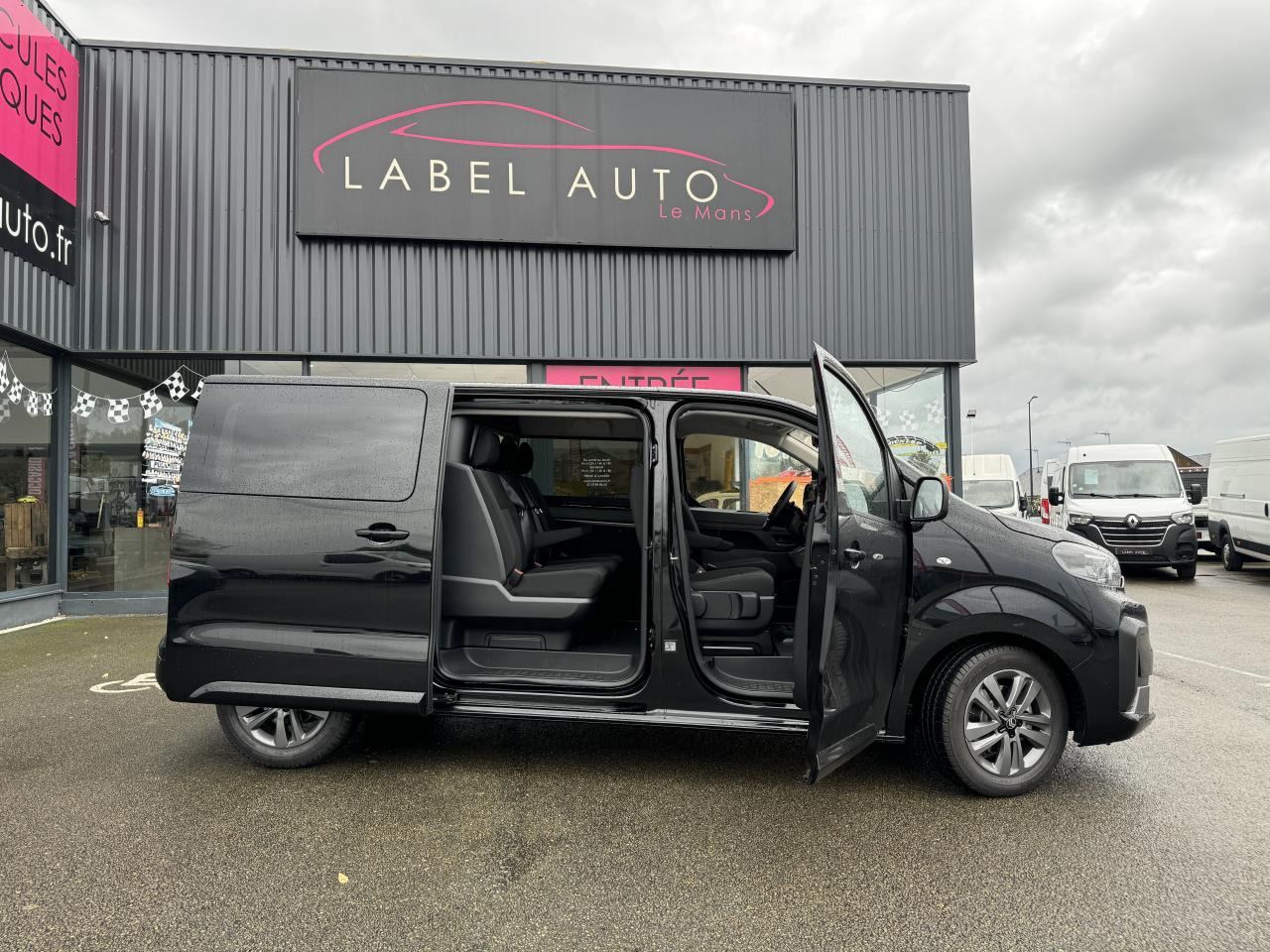 CITROEN jumpy M 2.0 BLUEHDI 180 S S EAT8 DOUBLE CABINE 5 PLACES - Товарен бус: снимка 2 CITROEN jumpy M 2.0 BLUEHDI 180 S S EAT8 DOUBLE CABINE 5 PLACES - Товарен бус: снимка 2