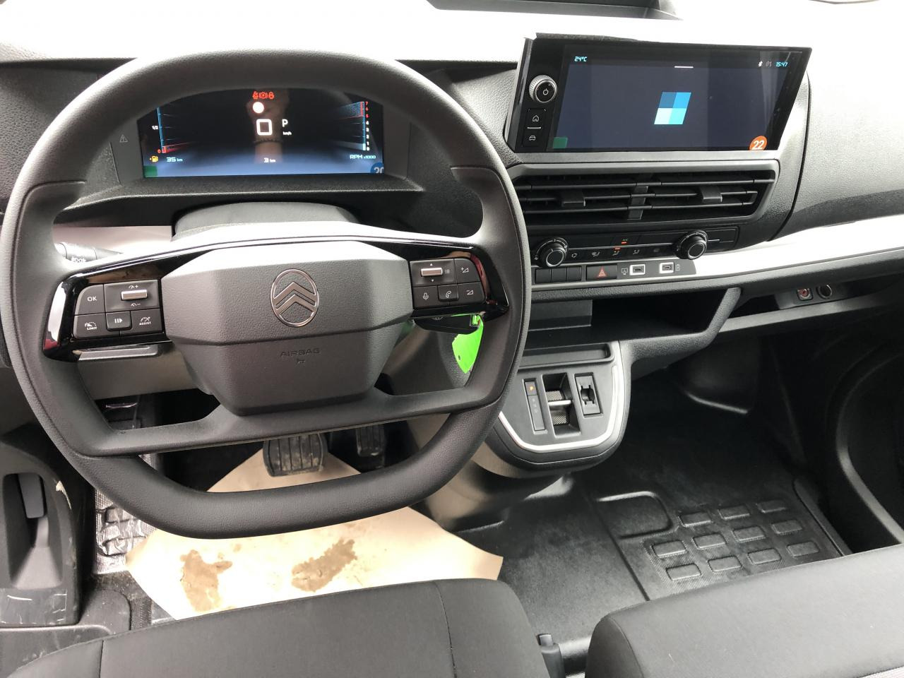 CITROEN jumpy XL 2.0 BLUEHDI 180CH S&S CABINE APPROFONDIE FIXE EAT8 5 PLACES - Товарен бус: снимка 4 CITROEN jumpy XL 2.0 BLUEHDI 180CH S&S CABINE APPROFONDIE FIXE EAT8 5 PLACES - Товарен бус: снимка 4