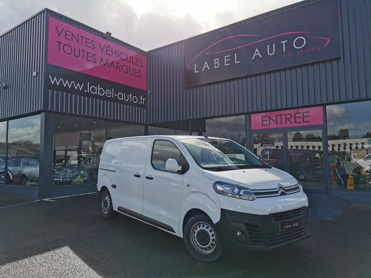 Citroen Jumpy M 1.5 BLUEHDI 120CH S&S DRIVER - Товарен бус: снимка 1 Citroen Jumpy M 1.5 BLUEHDI 120CH S&S DRIVER - Товарен бус: снимка 1