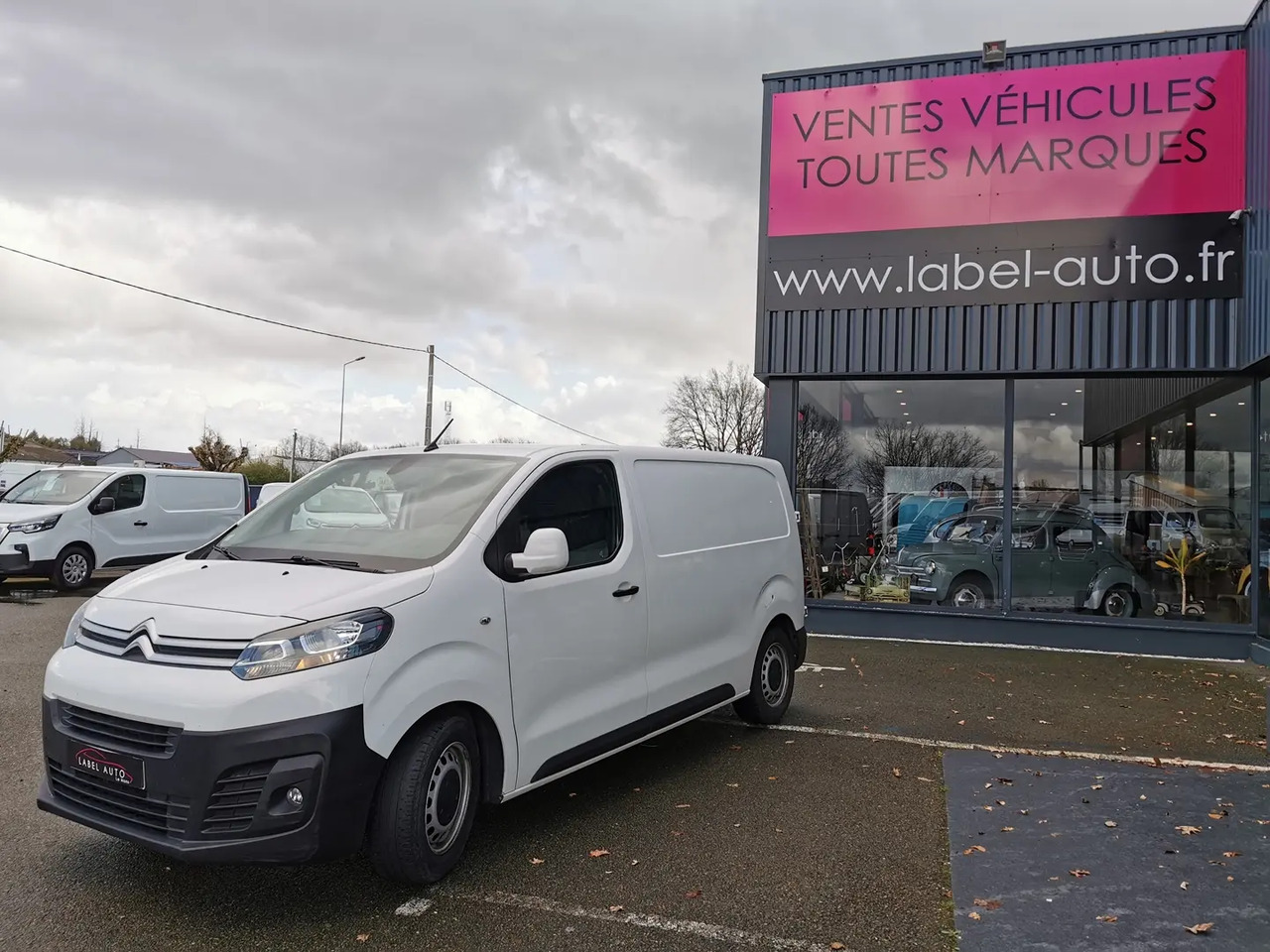 Citroen Jumpy M 1.5 BLUEHDI 120CH S&S DRIVER - Товарен бус: снимка 5 Citroen Jumpy M 1.5 BLUEHDI 120CH S&S DRIVER - Товарен бус: снимка 5