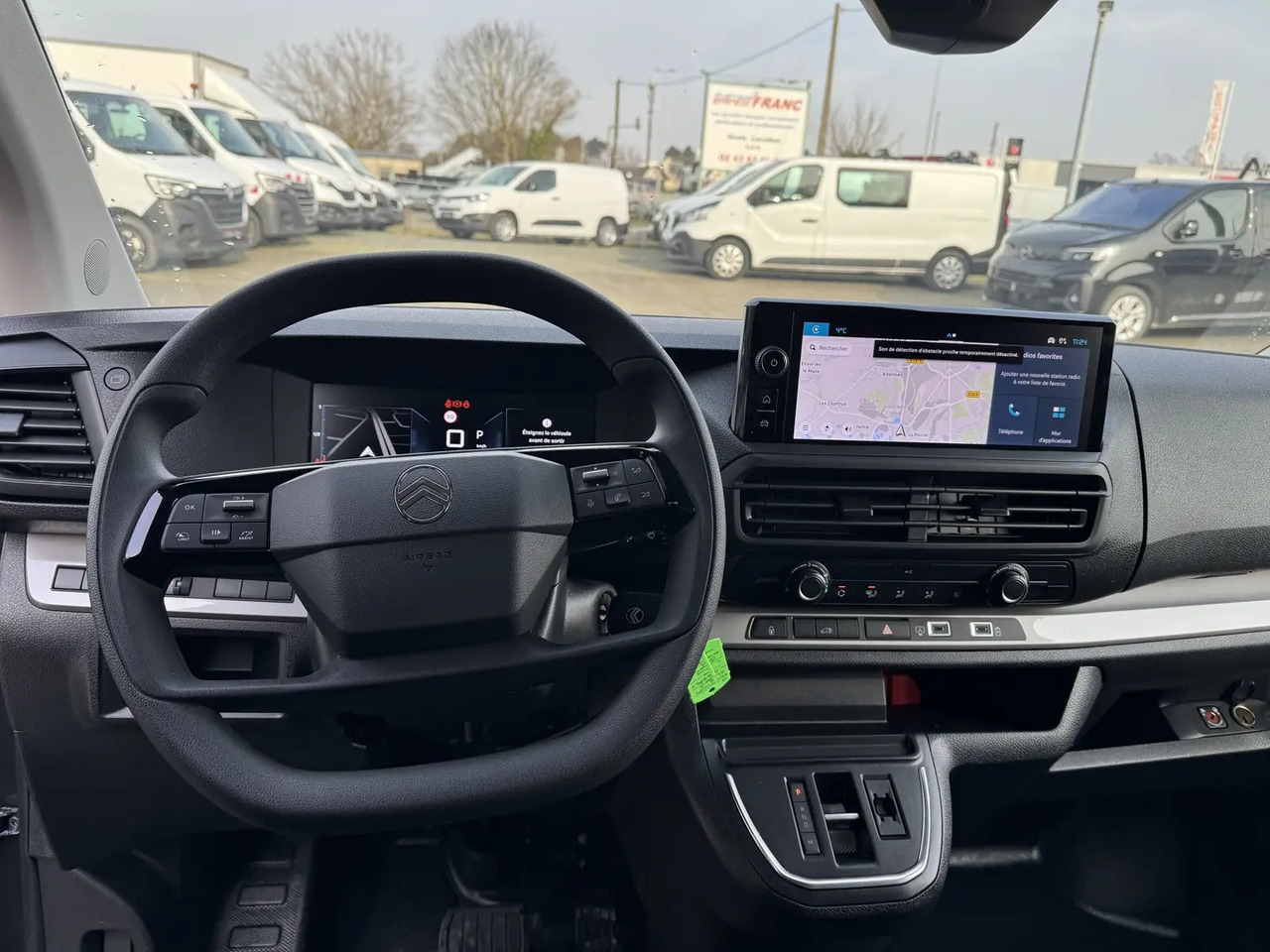 Citroen Jumpy XL 2.0 BLUEHDI 180CH S&S PACK PREMIUM CONNECT EAT8 - Товарен бус: снимка 3 Citroen Jumpy XL 2.0 BLUEHDI 180CH S&S PACK PREMIUM CONNECT EAT8 - Товарен бус: снимка 3