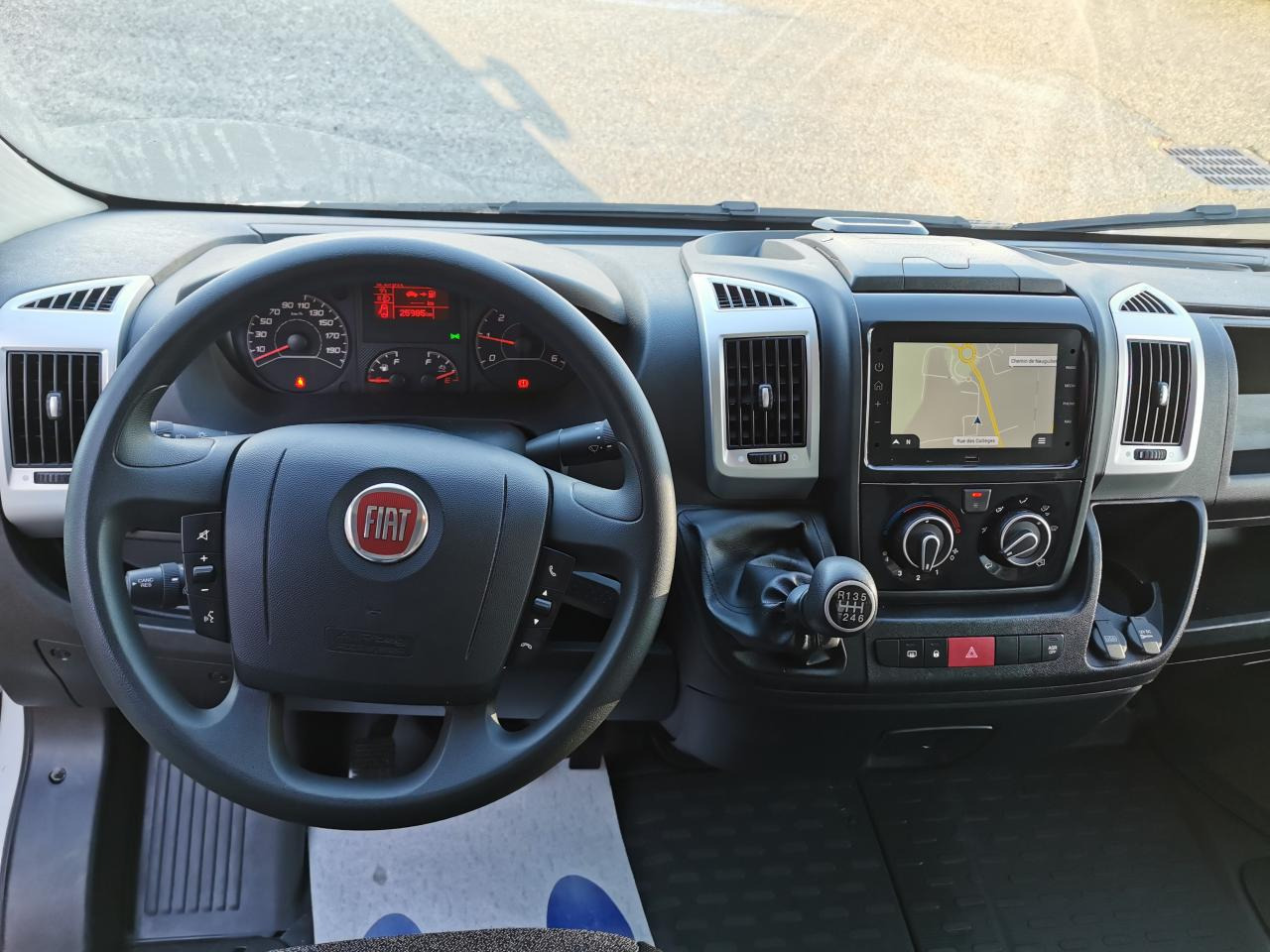 FIAT Ducato Maxi HD 3.5 L 2.2 Multijet 3 - 140 III TRANSPORTS SPECIFIQUES Grand Volume 20m3 + hayon 750 - Лекотоварен автомобил фургон: снимка 4 FIAT Ducato Maxi HD 3.5 L 2.2 Multijet 3 - 140 III TRANSPORTS SPECIFIQUES Grand Volume 20m3 + hayon 750 - Лекотоварен автомобил фургон: снимка 4