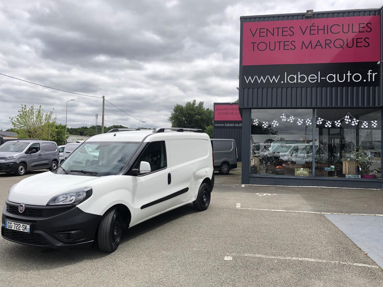 Fiat Doblo Cargo MAXI 1.6 MULTIJET 105CH 1005KG BUSINESS - Товарен бус: снимка 5 Fiat Doblo Cargo MAXI 1.6 MULTIJET 105CH 1005KG BUSINESS - Товарен бус: снимка 5