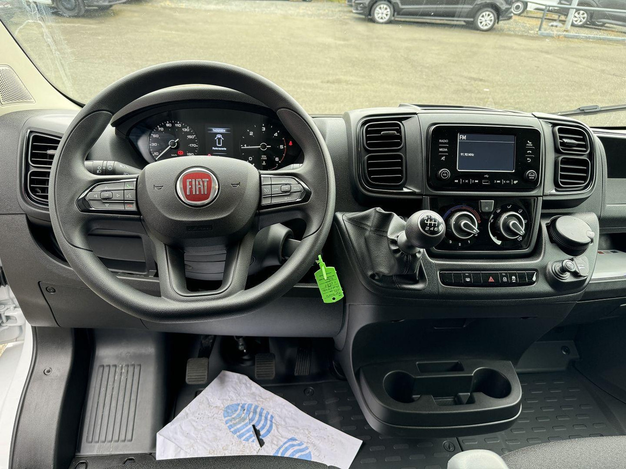 Fiat Ducato LH2 3.5 140CH S&S - Товарен бус: снимка 3 Fiat Ducato LH2 3.5 140CH S&S - Товарен бус: снимка 3
