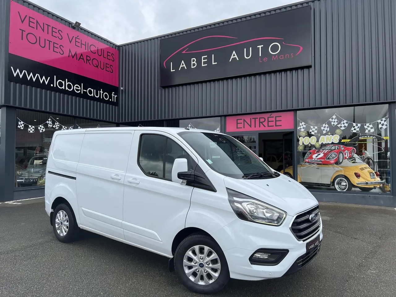 Ford Transit Custom 300 L1H1 2.0 ECOBLUE 130 S&S LIMITED BVA6 - Товарен бус: снимка 1 Ford Transit Custom 300 L1H1 2.0 ECOBLUE 130 S&S LIMITED BVA6 - Товарен бус: снимка 1