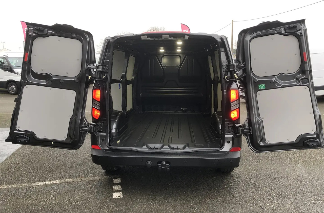 Ford Transit Custom 320 L2H1 2.0 ECOBLUE 170CH TREND BVA8 - Товарен бус: снимка 2 Ford Transit Custom 320 L2H1 2.0 ECOBLUE 170CH TREND BVA8 - Товарен бус: снимка 2