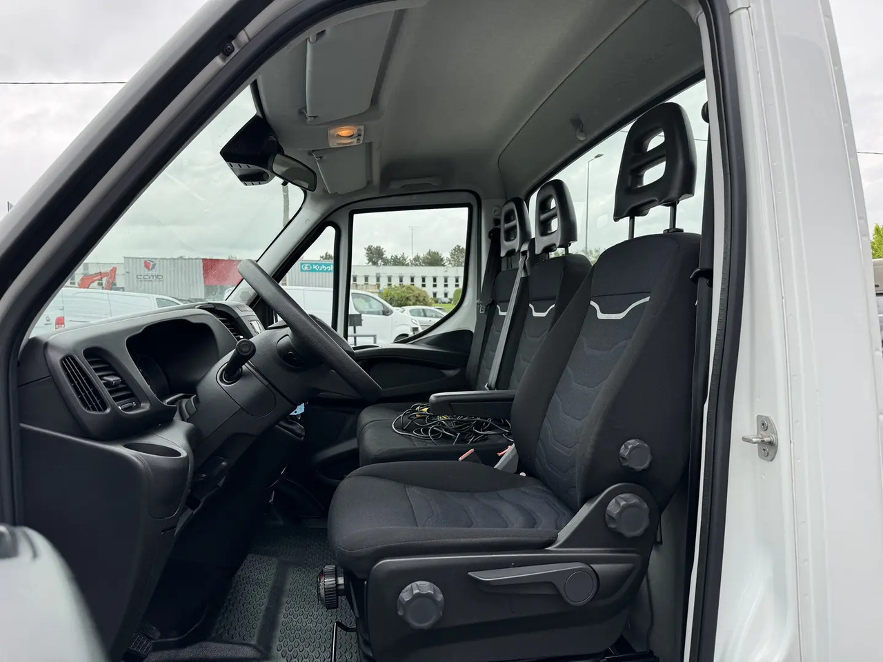 Iveco Daily 35C16H3.0 EMPATTEMENT 4100 - Камион пътна помощ: снимка 5 Iveco Daily 35C16H3.0 EMPATTEMENT 4100 - Камион пътна помощ: снимка 5