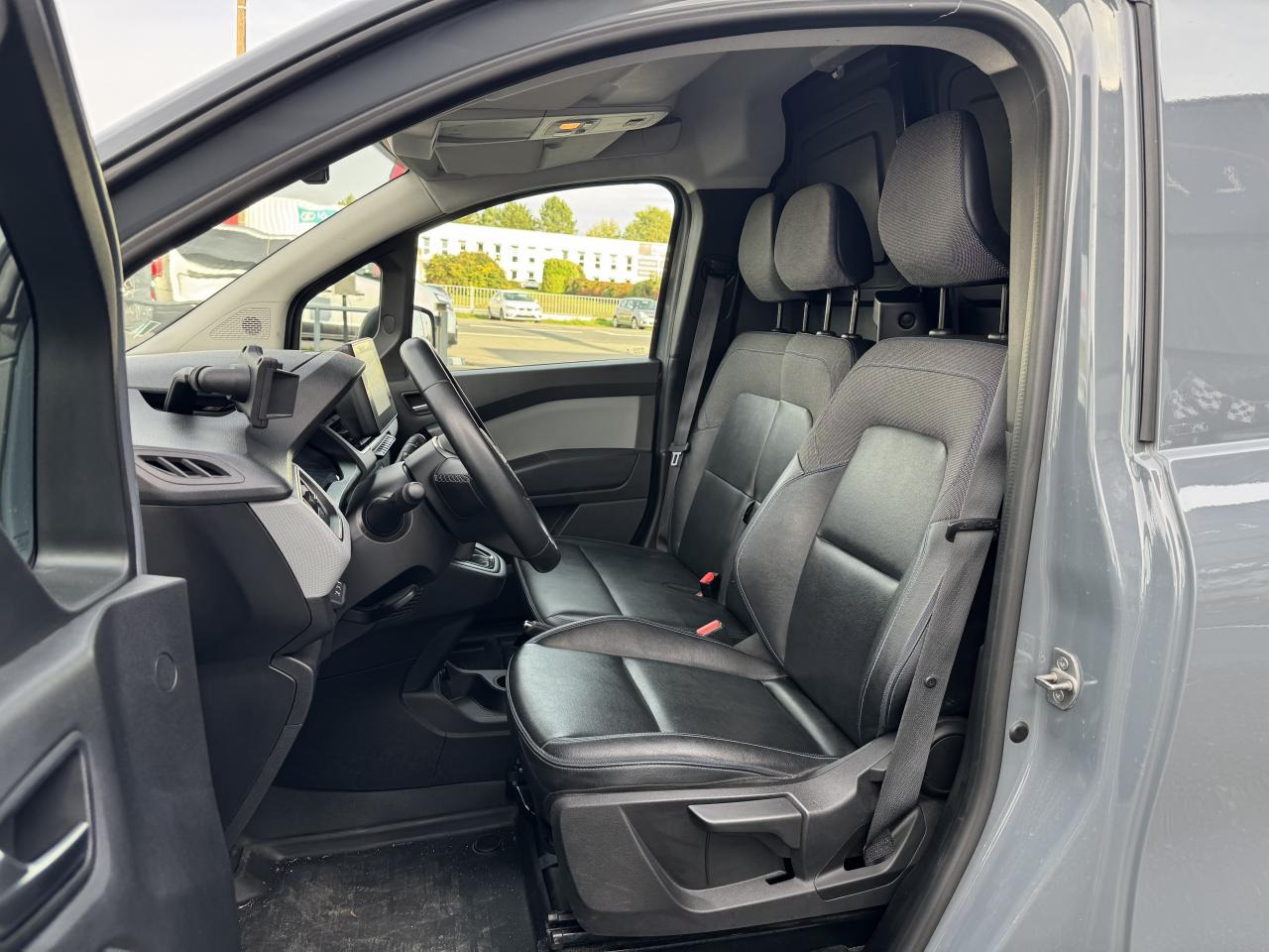 NISSAN Townstar L1 1.3 Tce - 130 FOURGON N-Connecta L1 - Товарен бус: снимка 5 NISSAN Townstar L1 1.3 Tce - 130 FOURGON N-Connecta L1 - Товарен бус: снимка 5