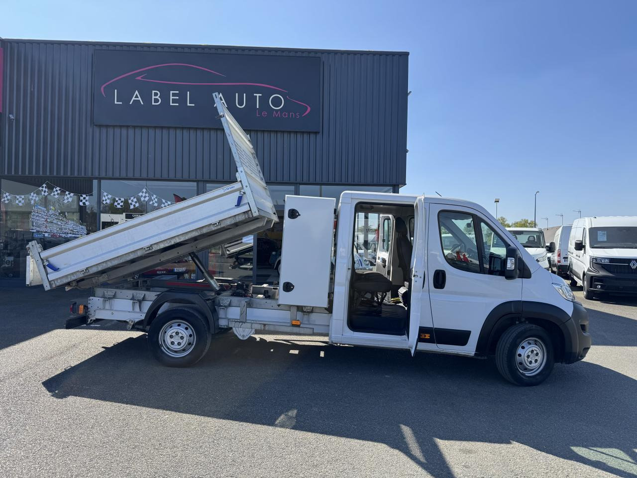 Opel Movano combi 3.5 MAXI 165CH BLUEHDI S&S BENNE COFFRE DOUBLE CABINE 6 PLACES - Бус самосвал: снимка 1 Opel Movano combi 3.5 MAXI 165CH BLUEHDI S&S BENNE COFFRE DOUBLE CABINE 6 PLACES - Бус самосвал: снимка 1