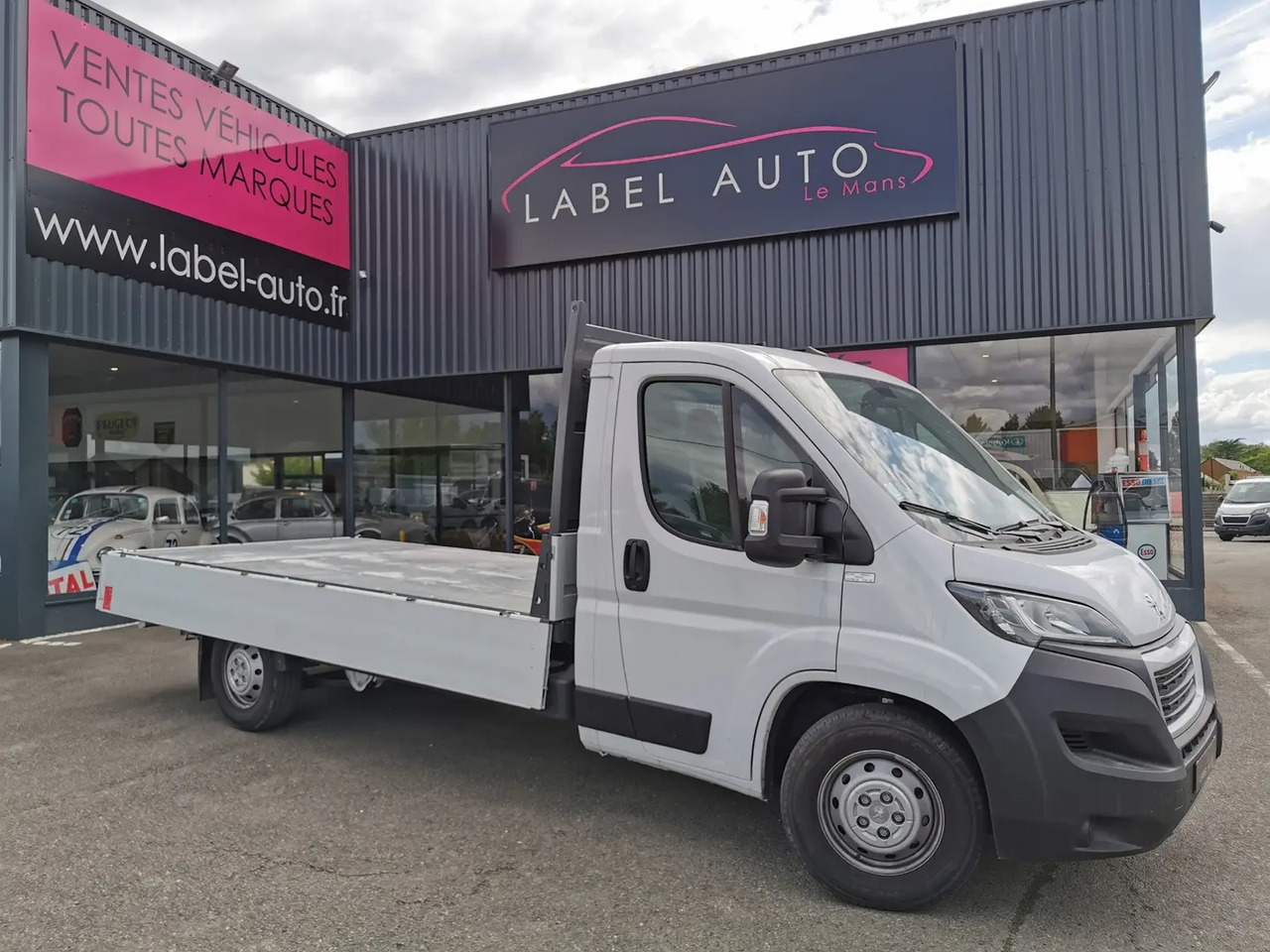 Peugeot Boxer 435 L4 2.2 BLUEHDI 140 S&S PREMIUM - Бордови бус: снимка 1 Peugeot Boxer 435 L4 2.2 BLUEHDI 140 S&S PREMIUM - Бордови бус: снимка 1