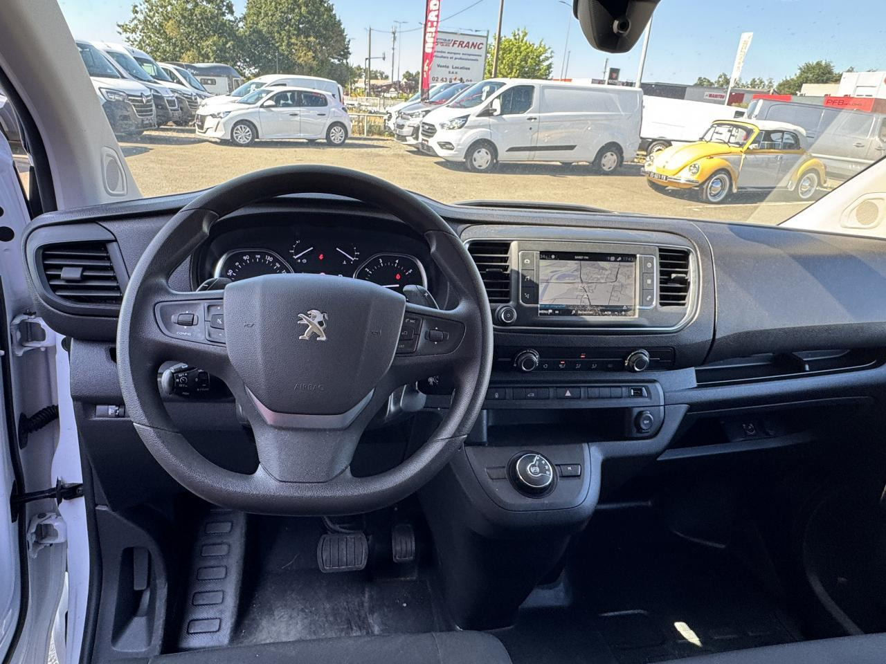 Peugeot Expert Standard 2.0 BlueHDi - 145 S&S - BV EAT8 III FOURGON Fourgon Asphalt PHASE 1 - Товарен бус: снимка 3 Peugeot Expert Standard 2.0 BlueHDi - 145 S&S - BV EAT8 III FOURGON Fourgon Asphalt PHASE 1 - Товарен бус: снимка 3