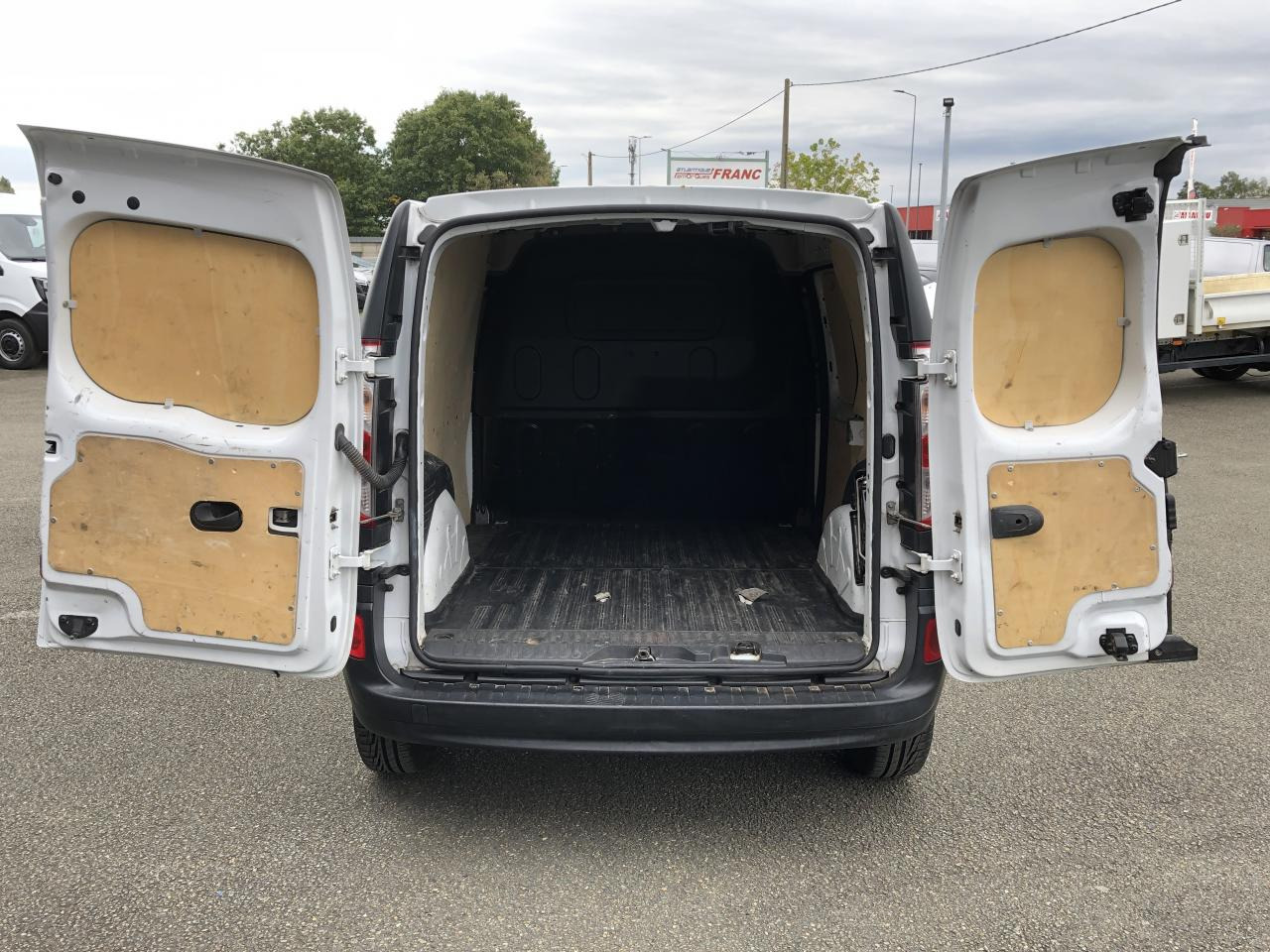 RENAULT KANGOO 1.5 DCI 80CH CONFORT - Товарен бус: снимка 3 RENAULT KANGOO 1.5 DCI 80CH CONFORT - Товарен бус: снимка 3