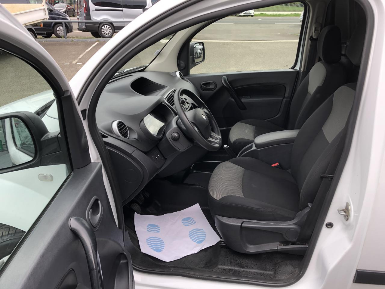 RENAULT KANGOO 1.5 DCI 80CH CONFORT - Товарен бус: снимка 5 RENAULT KANGOO 1.5 DCI 80CH CONFORT - Товарен бус: снимка 5