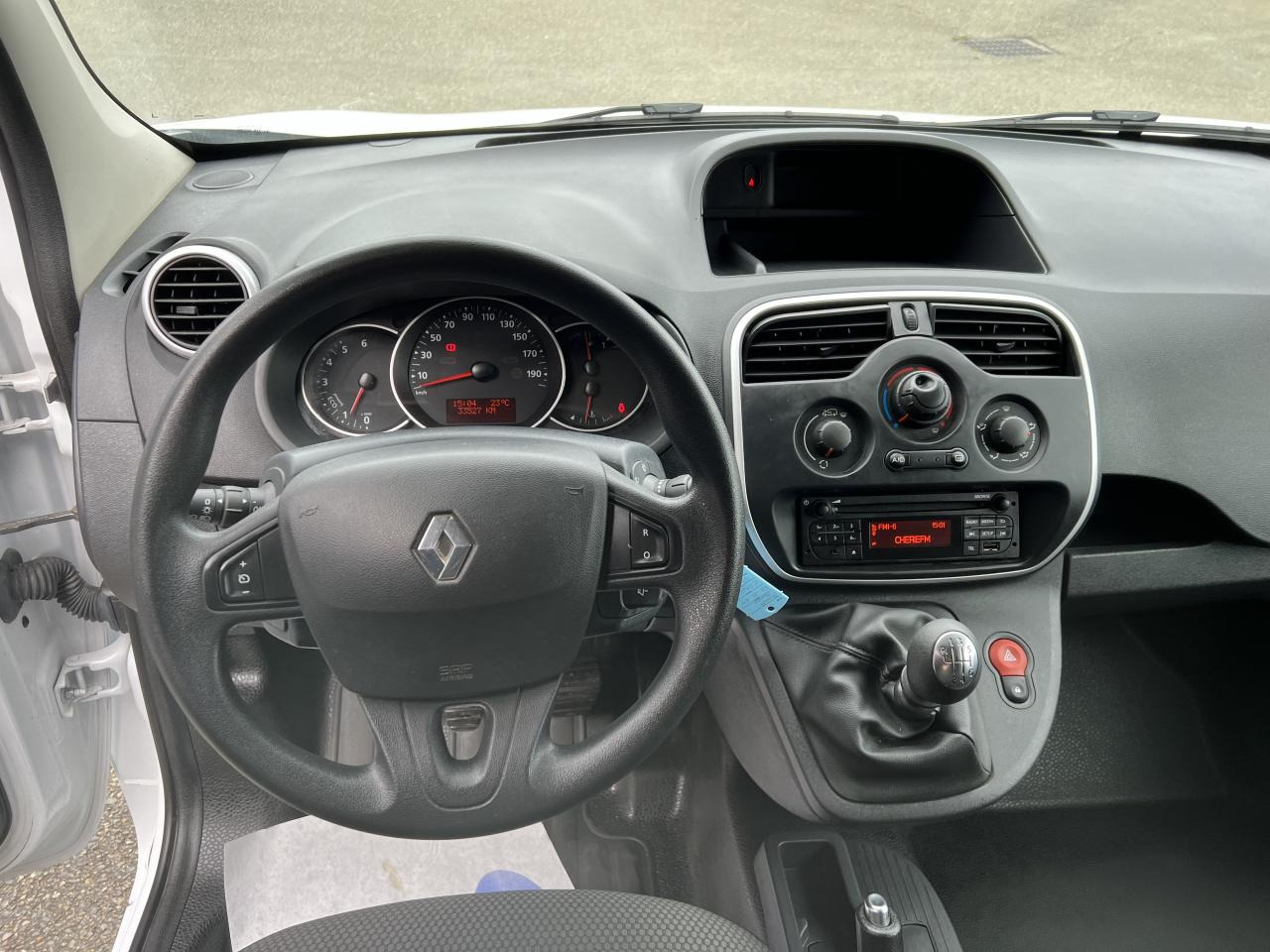RENAULT KANGOO 1.5 DCI 80CH CONFORT - Товарен бус: снимка 4 RENAULT KANGOO 1.5 DCI 80CH CONFORT - Товарен бус: снимка 4