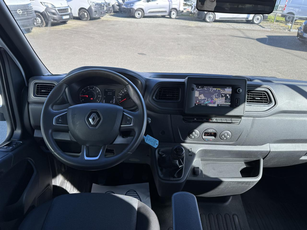 RENAULT MASTER 3T5 BENNE + COFFRE RJ DOUBLE CABINE 6 PL 2.3 DCI 130 CH CONFORT + GPS + REGUL + CLIM - Бус самосвал: снимка 3 RENAULT MASTER 3T5 BENNE + COFFRE RJ DOUBLE CABINE 6 PL 2.3 DCI 130 CH CONFORT + GPS + REGUL + CLIM - Бус самосвал: снимка 3