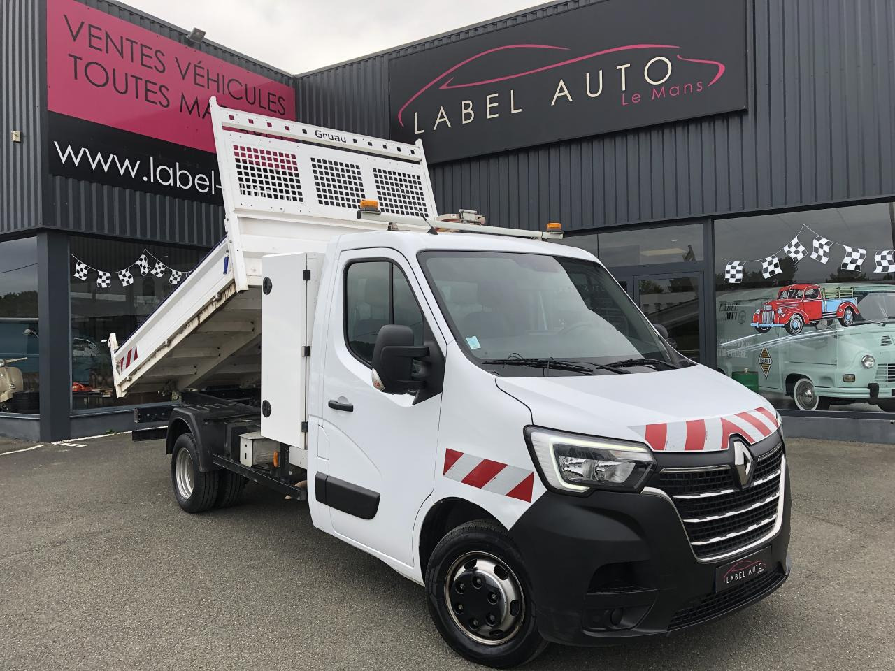 RENAULT Master Confort R3500RJ L3 2.3 dCi - 145 Petite Série  III TRANSPORTS SPECIFIQUES BENNE Benne - Бус самосвал: снимка 1 RENAULT Master Confort R3500RJ L3 2.3 dCi - 145 Petite Série  III TRANSPORTS SPECIFIQUES BENNE Benne - Бус самосвал: снимка 1