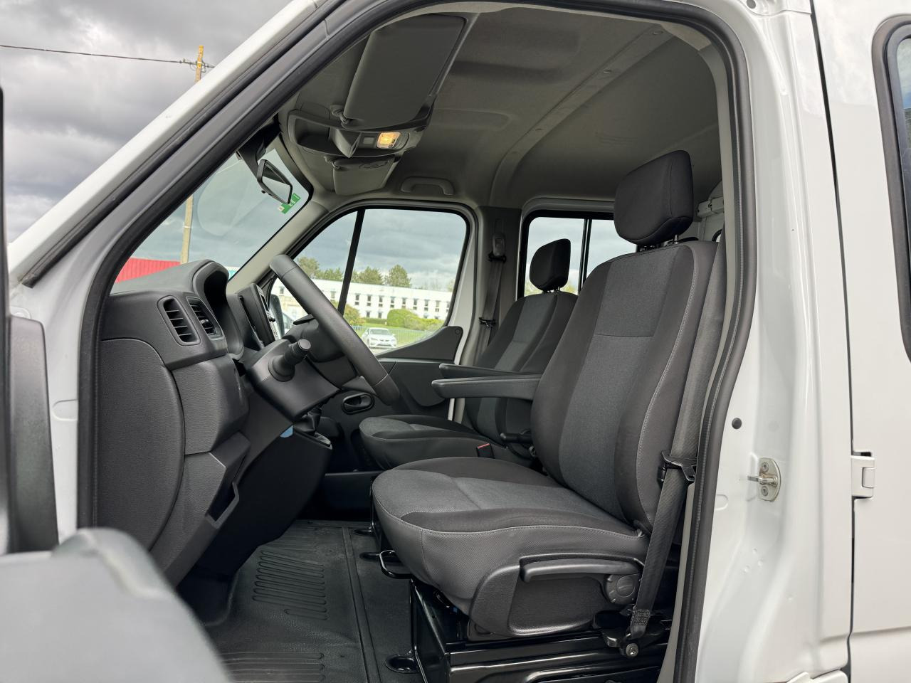 RENAULT Master Confort R3500RJ L4 2.3 dCi - 130 III CHASSIS DOUBLE CABINE Châssis Double Cabine L4 Pr - Бус самосвал, Бус с двойна кабина: снимка 4 RENAULT Master Confort R3500RJ L4 2.3 dCi - 130 III CHASSIS DOUBLE CABINE Châssis Double Cabine L4 Pr - Бус самосвал, Бус с двойна кабина: снимка 4