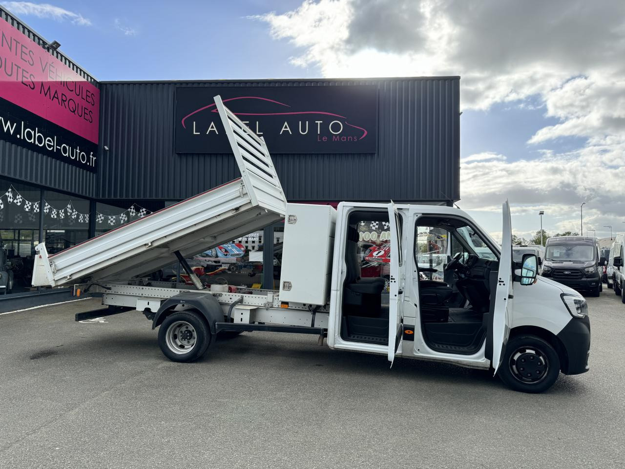 RENAULT Master Confort R3500RJ L4 2.3 dCi - 130 III CHASSIS DOUBLE CABINE Châssis Double Cabine L4 Pr - Бус самосвал, Бус с двойна кабина: снимка 1 RENAULT Master Confort R3500RJ L4 2.3 dCi - 130 III CHASSIS DOUBLE CABINE Châssis Double Cabine L4 Pr - Бус самосвал, Бус с двойна кабина: снимка 1