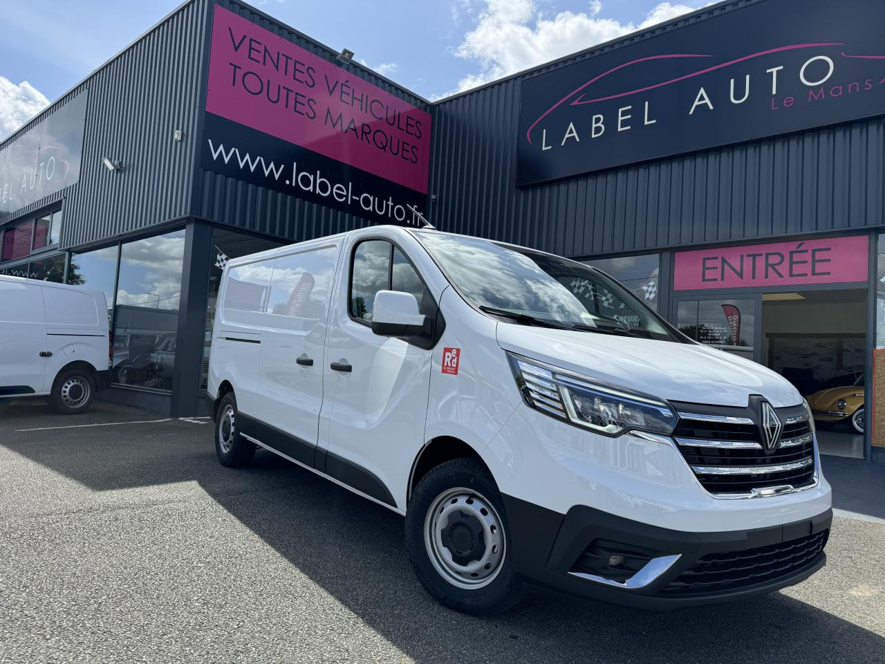 RENAULT Trafic L2H1 3000 Kg 2.0 Blue dCi - 150 2024  III FOURGON Fourgon Advance L2H1 PHASE 3 - Товарен бус: снимка 1 RENAULT Trafic L2H1 3000 Kg 2.0 Blue dCi - 150 2024  III FOURGON Fourgon Advance L2H1 PHASE 3 - Товарен бус: снимка 1
