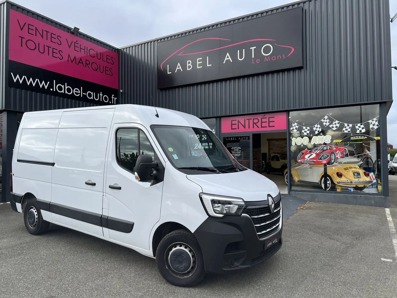 Renault Master F3300 L2H2 2.3 BLUE DCI 135CH GRAND CONFORT EURO6 - Товарен бус: снимка 1 Renault Master F3300 L2H2 2.3 BLUE DCI 135CH GRAND CONFORT EURO6 - Товарен бус: снимка 1