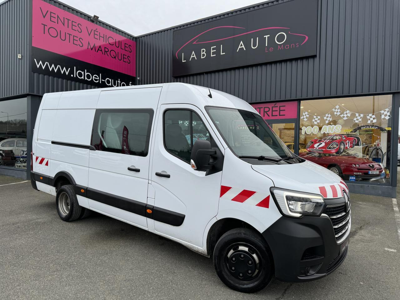 Renault Master F3500 L3H2 2.3 BLUE DCI 135CH CABINE APPROFONDIE 6 PLACES GRAND CONFORT - Бус с двойна кабина: снимка 3 Renault Master F3500 L3H2 2.3 BLUE DCI 135CH CABINE APPROFONDIE 6 PLACES GRAND CONFORT - Бус с двойна кабина: снимка 3