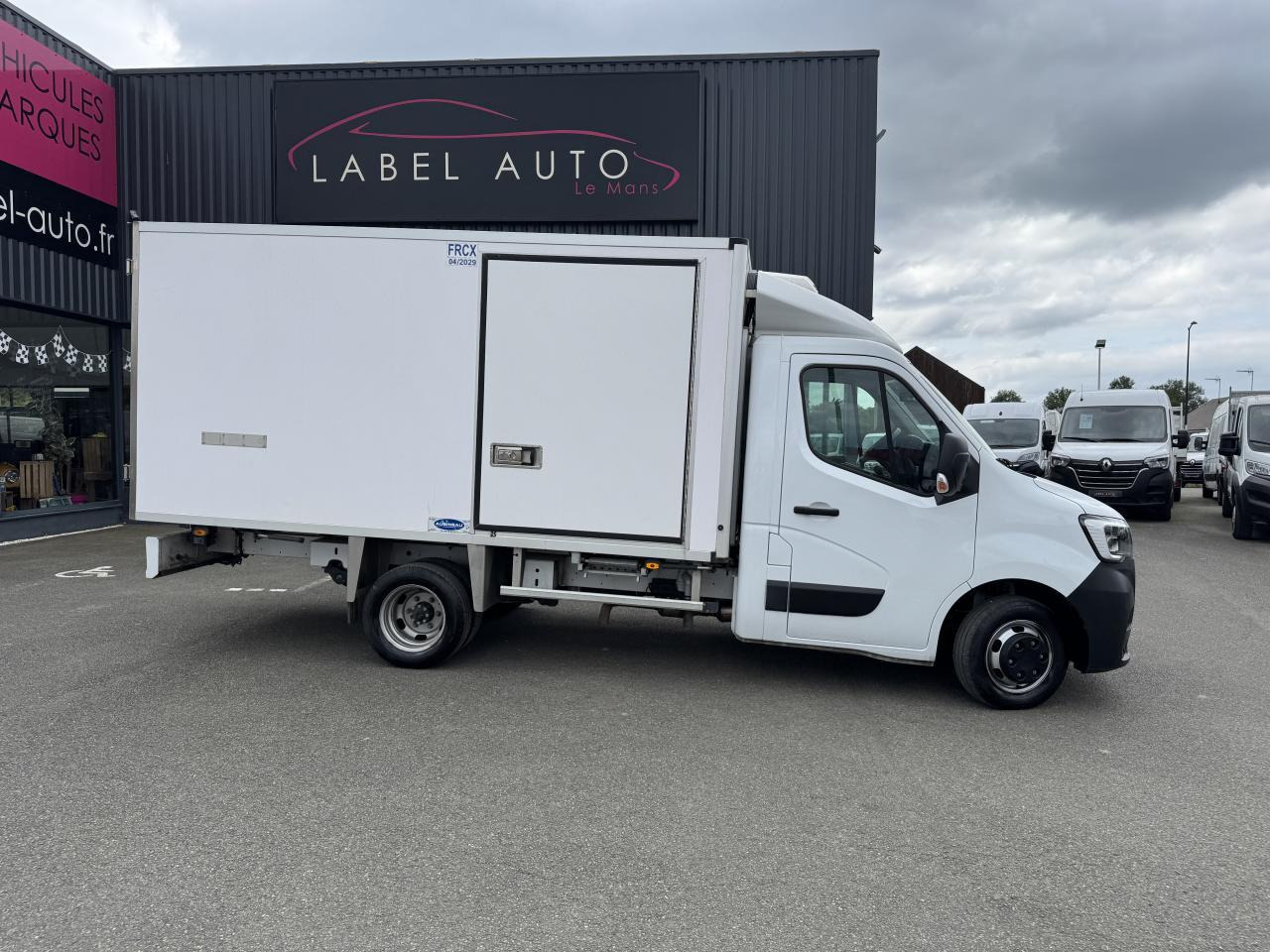 Хладилен бус Renault Master FRIGORIFIQUE RJ3500 L3 2.3 BLUE DCI 165CH CAISSE 12M3: снимка 10