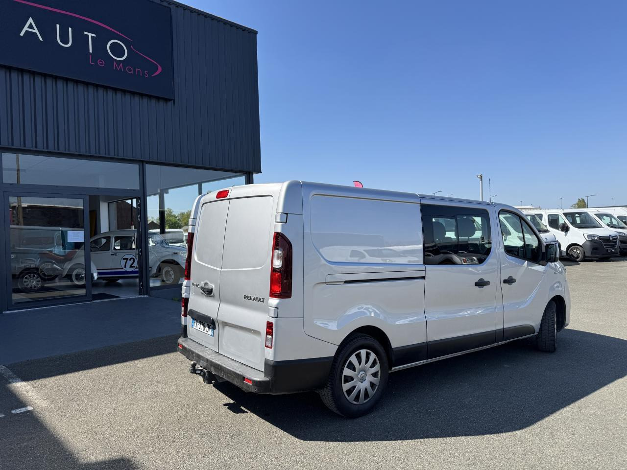Renault Trafic L2H1 2.0 DCI 145CH CABINE APPROFONDIE 6 PLACES CONFORT EDC - Бус с двойна кабина: снимка 3 Renault Trafic L2H1 2.0 DCI 145CH CABINE APPROFONDIE 6 PLACES CONFORT EDC - Бус с двойна кабина: снимка 3