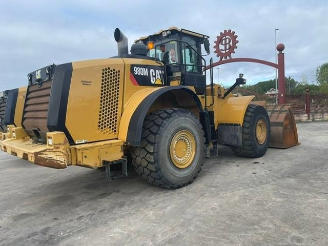 CAT 980 M - Колесен товарач: снимка 1 CAT 980 M - Колесен товарач: снимка 1