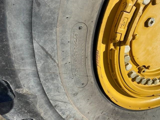 Лизинг на CAT 982 M  CAT 982 M: снимка 11