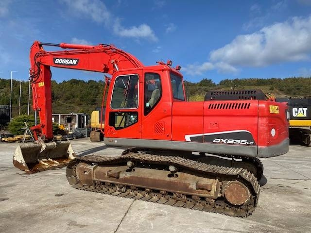 Doosan DX 235 LC  - Верижен багер: снимка 1 Doosan DX 235 LC  - Верижен багер: снимка 1