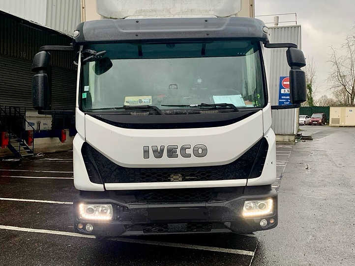 Iveco Eurocargo 120el22 - Камион фургон: снимка 2 Iveco Eurocargo 120el22 - Камион фургон: снимка 2