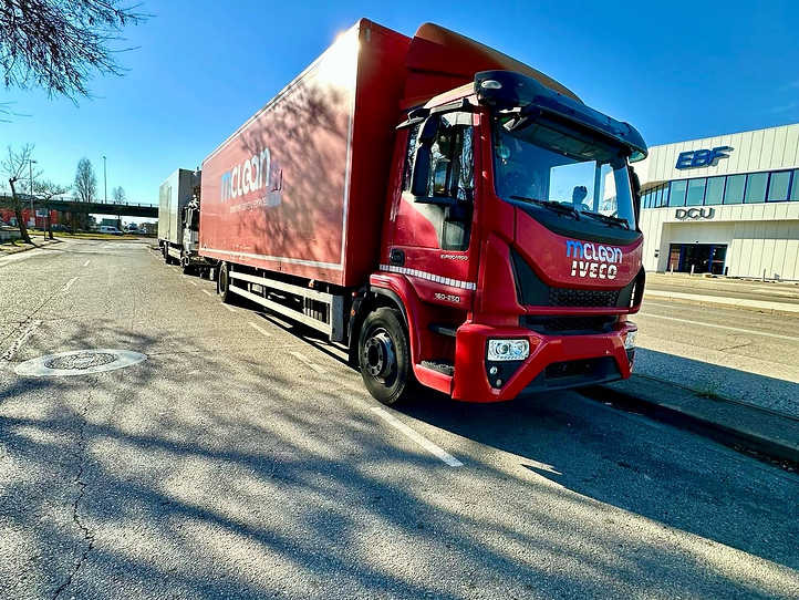 Iveco Eurocargo 160e25 - Камион фургон: снимка 1 Iveco Eurocargo 160e25 - Камион фургон: снимка 1