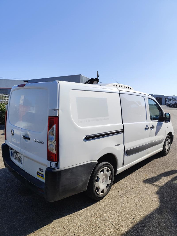 Fiat Scudo 1,2 L1H1 Mjt avec Cellule frigorifique intégrée - Хладилен бус: снимка 3 Fiat Scudo 1,2 L1H1 Mjt avec Cellule frigorifique intégrée - Хладилен бус: снимка 3