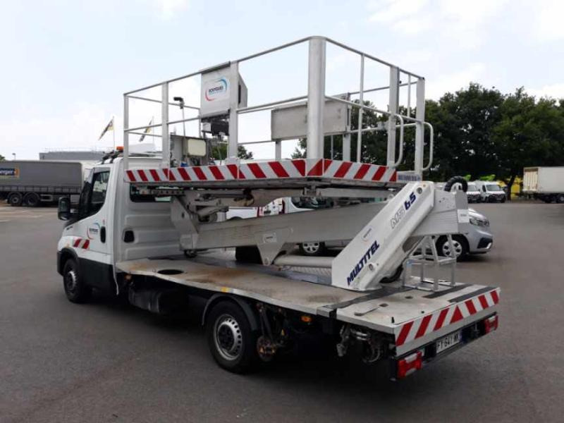 Iveco Daily 35S14 Plateau Nacelle 6m50 Spécial tunnel - Автовишка: снимка 3 Iveco Daily 35S14 Plateau Nacelle 6m50 Spécial tunnel - Автовишка: снимка 3