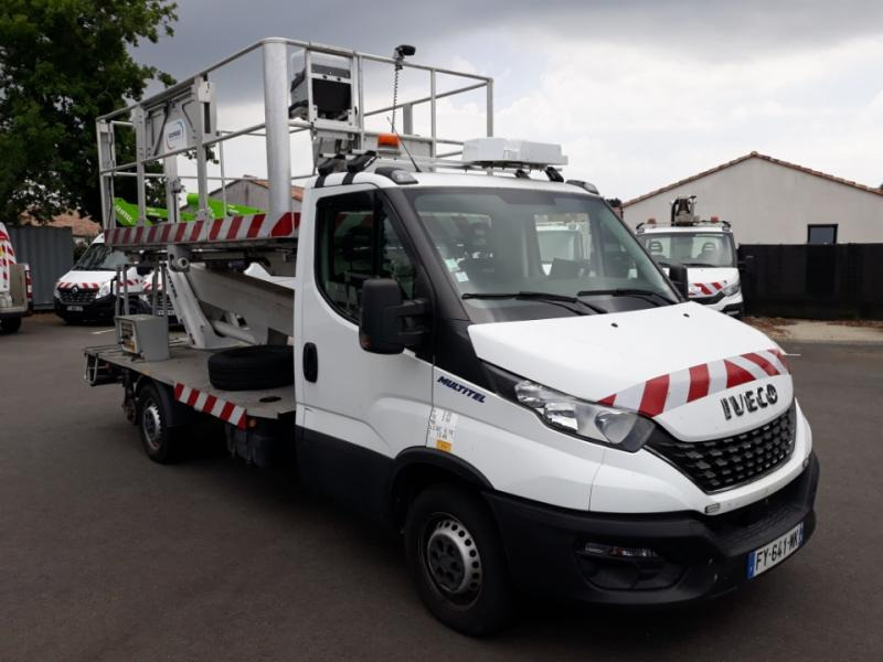 Iveco Daily 35S14 Plateau Nacelle 6m50 Spécial tunnel - Автовишка: снимка 2 Iveco Daily 35S14 Plateau Nacelle 6m50 Spécial tunnel - Автовишка: снимка 2