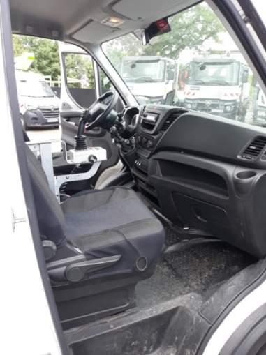 Iveco Daily 35S14 Plateau Nacelle 6m50 Spécial tunnel - Автовишка: снимка 5 Iveco Daily 35S14 Plateau Nacelle 6m50 Spécial tunnel - Автовишка: снимка 5