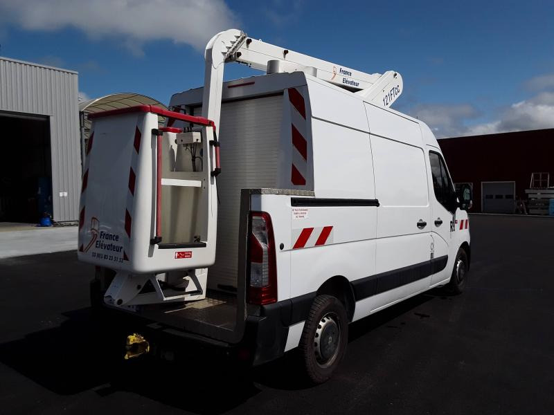 MASTER 130.35 FG L2H2 NACELLE - Автовишка: снимка 3 MASTER 130.35 FG L2H2 NACELLE - Автовишка: снимка 3