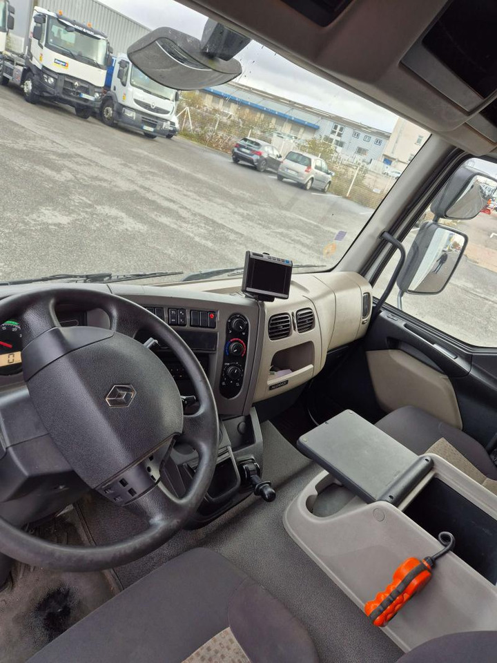 Renault Midlum 220.12 Extra Light fourgon caisse Polyfond avec hayon - Камион фургон: снимка 4 Renault Midlum 220.12 Extra Light fourgon caisse Polyfond avec hayon - Камион фургон: снимка 4