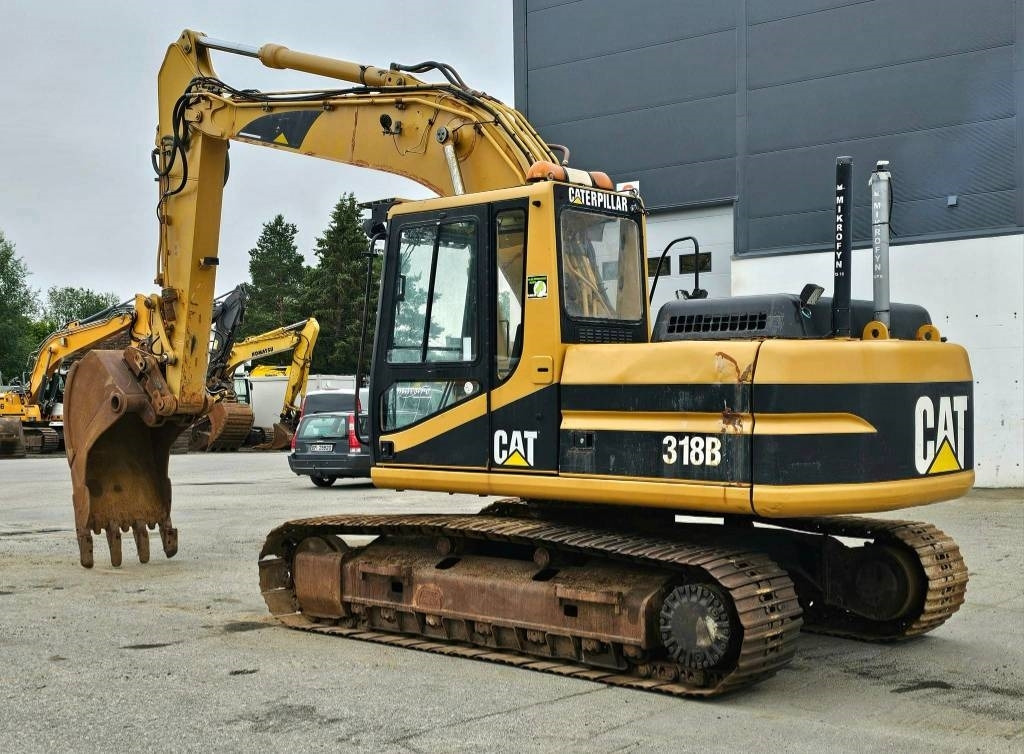 CAT 318 B L - Верижен багер: снимка 3 CAT 318 B L - Верижен багер: снимка 3