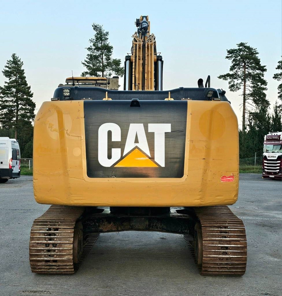 CAT 320 FL - Верижен багер: снимка 4 CAT 320 FL - Верижен багер: снимка 4