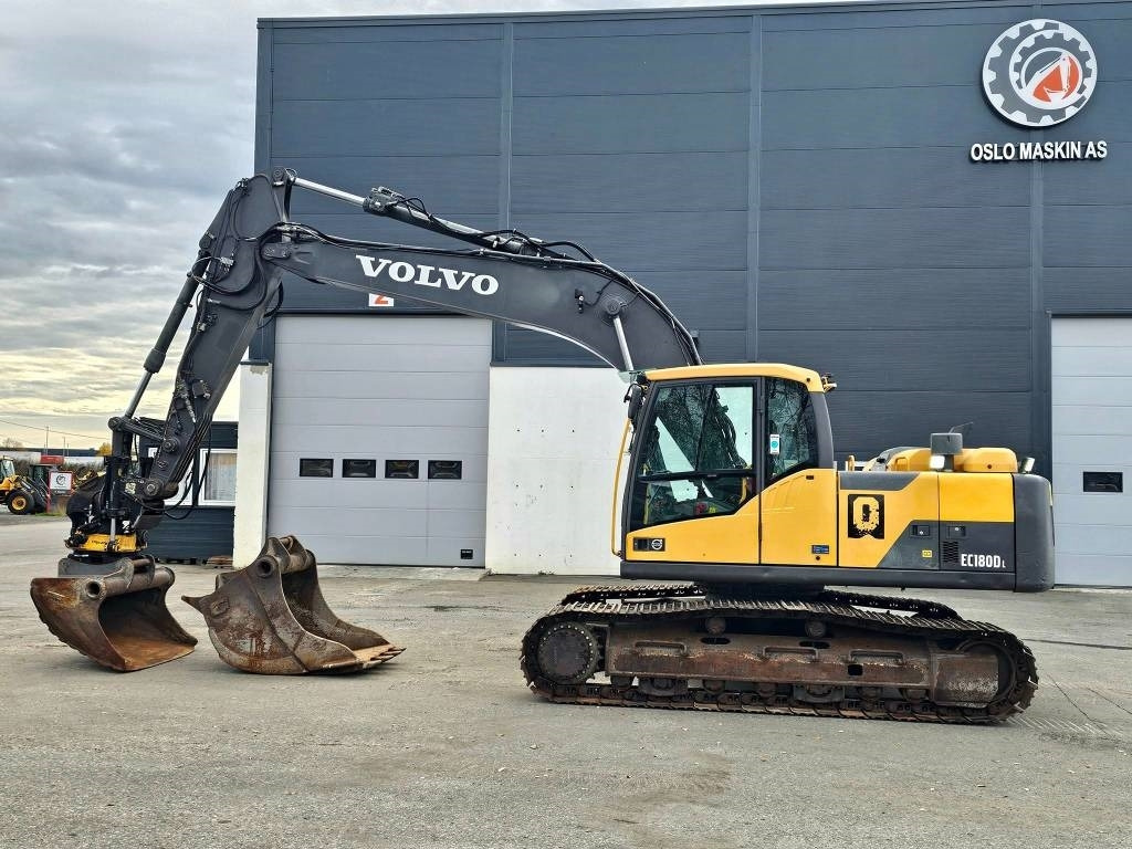 Volvo EC 180 C L - Верижен багер: снимка 3 Volvo EC 180 C L - Верижен багер: снимка 3