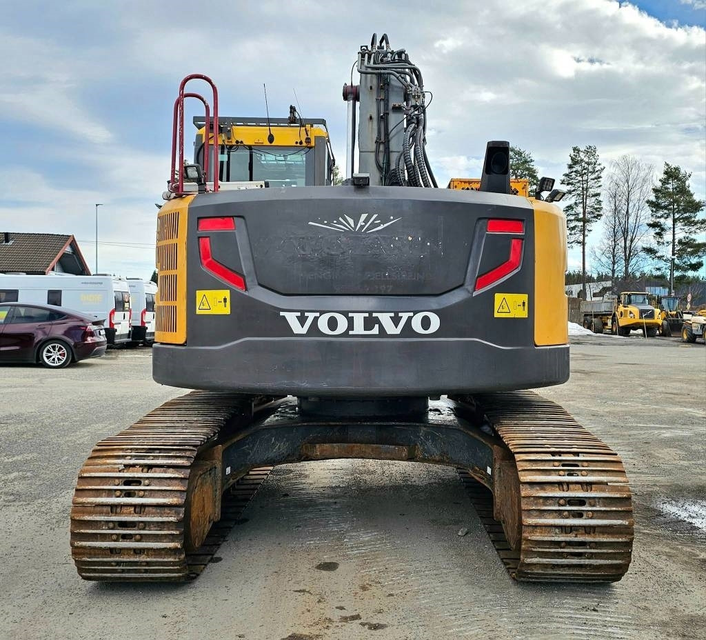 Volvo ECR 235 DL - Верижен багер: снимка 4 Volvo ECR 235 DL - Верижен багер: снимка 4