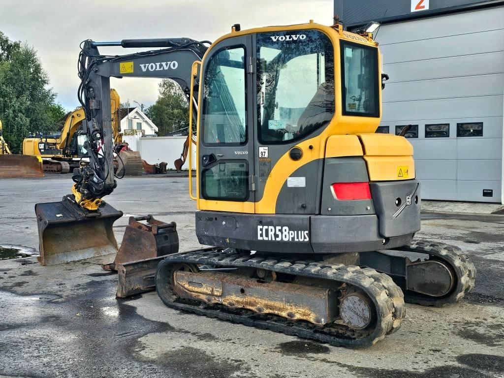 Volvo ECR 58 plus - Мини багер: снимка 3 Volvo ECR 58 plus - Мини багер: снимка 3