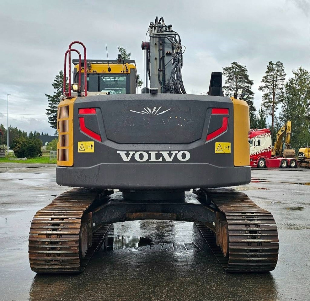 Volvo ECR235 DL - Верижен багер: снимка 4 Volvo ECR235 DL - Верижен багер: снимка 4